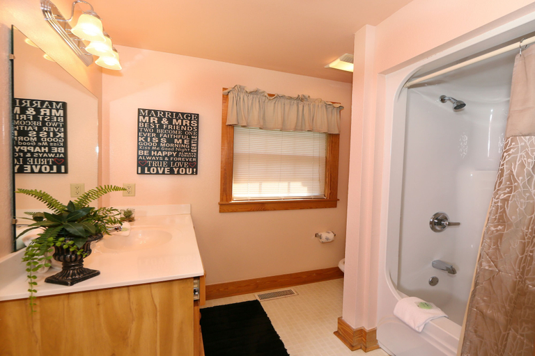 Bathroom 3, Pine Needles 6 - One Bedroom Chalet, Sevier