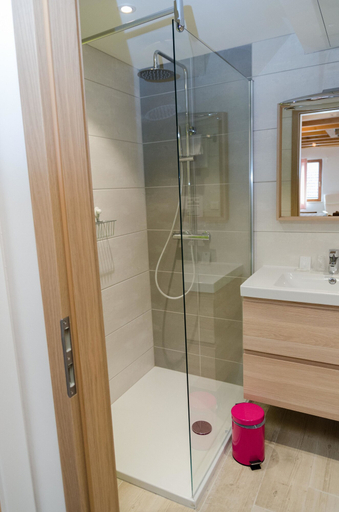 Bathroom 5, Chambres d'Hotes La Vignette, Bas-Rhin