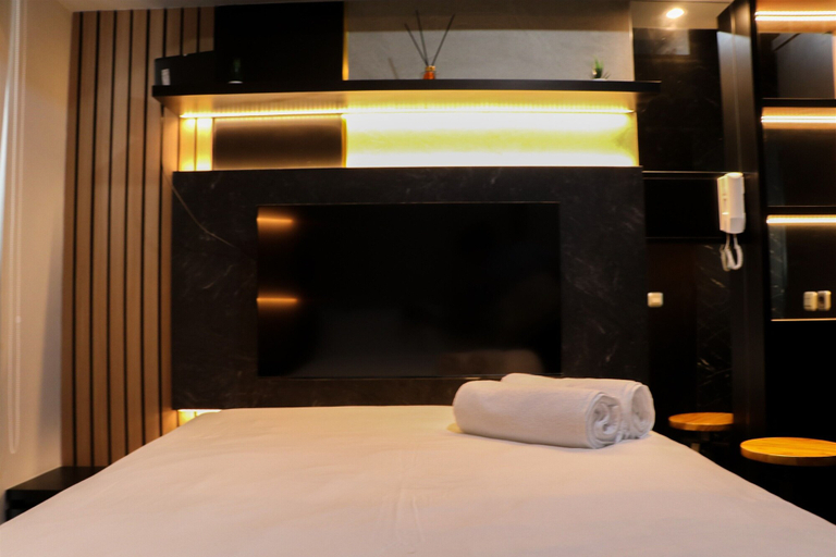 Bedroom 3, Cozy And Strategic Studio At Tokyo Riverside Pik 2 Apartment, Tangerang