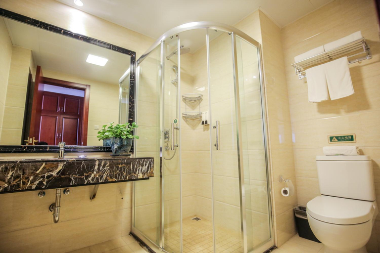 Bedroom 5, Xin Jue Jiayi Hotel Airport and International Resort, Shanghai