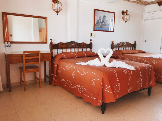 Bedroom 3, Arcos hotel, Catemaco