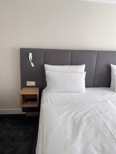 Bedroom 3, Strandhotel Fischland, Vorpommern-Rügen