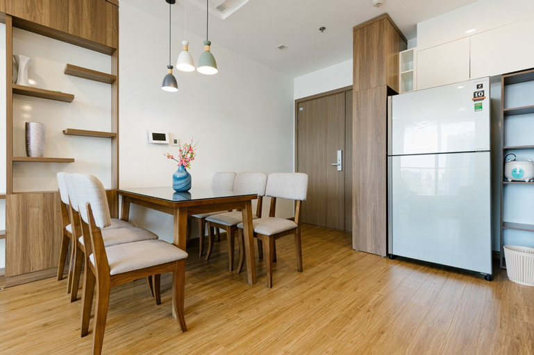Dining Room 8