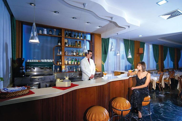 Food & Drinks 4, Pisani Hotel, Caserta