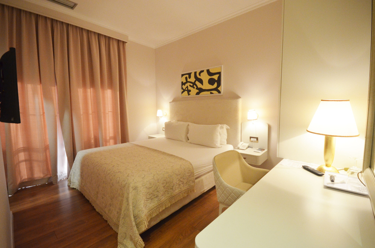 Bedroom 3, Sar'Otel Boutique Hotel, Tiranës