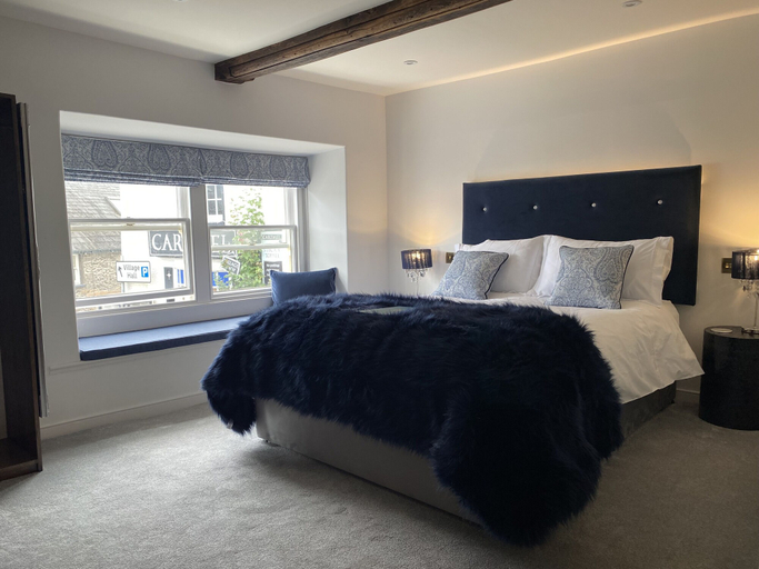 Bedroom 2, Coffee & Stays at Cartmel Square, Cumbria