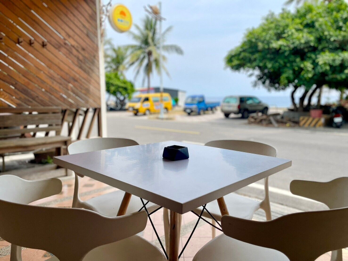 Food & Drinks, Small Ryukyu Loju sunrise Inn, Pingtung