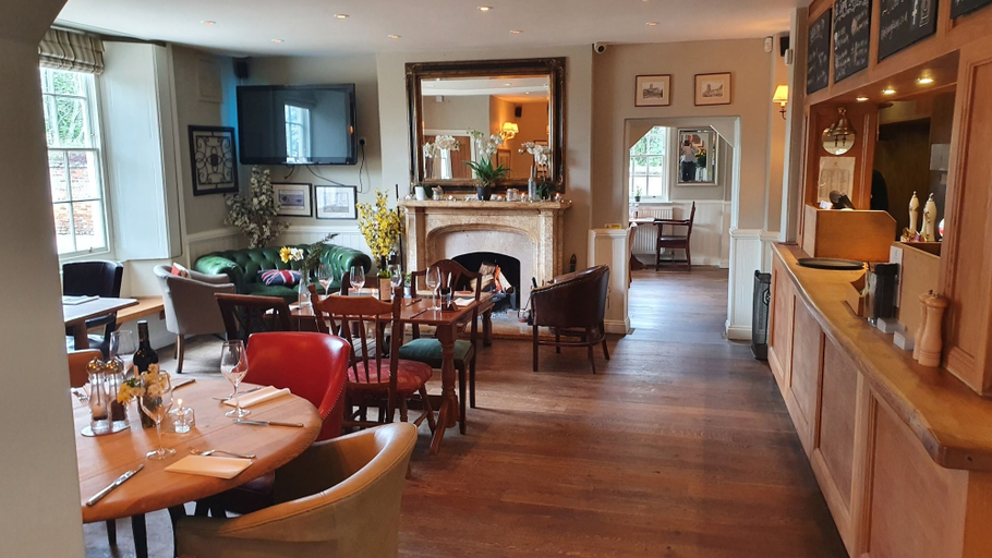 Food & Drinks 5, Bedingfeld Arms, Norfolk
