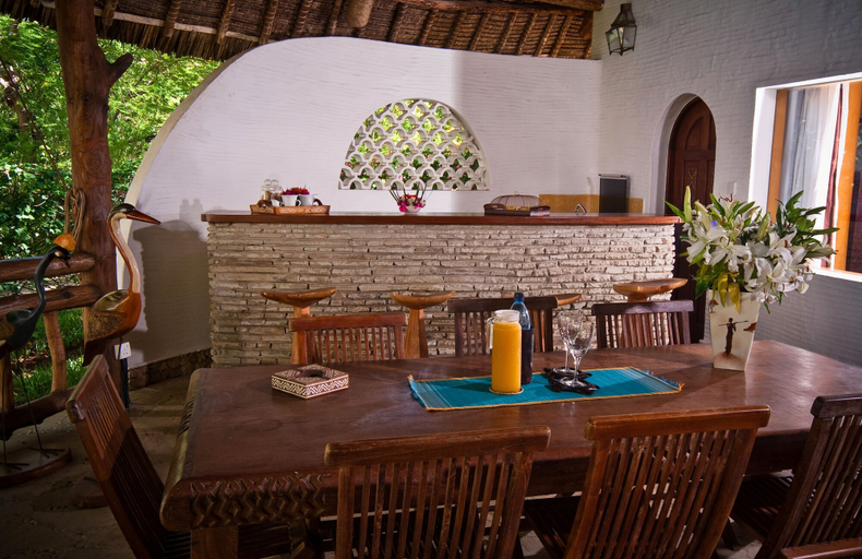 Food & Drinks 4, Waterlovers Beach Resort, Msambweni