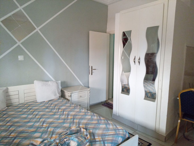 Bedroom 2, Résidence Gian, Komo-Mondah