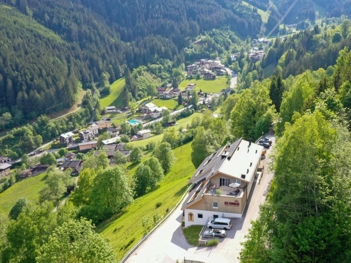Others 4, der Sonnberg Alpinlodges - Apartments mit Seeblick, privater Sauna und Self Check-In, Zell am See