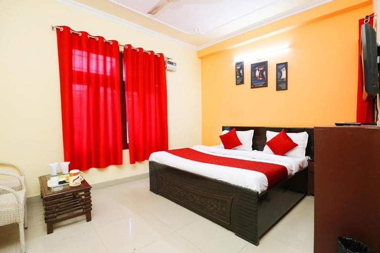 Bedroom 13