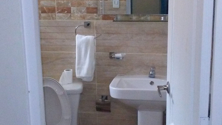 Bathroom 4, Costa Linda Beach Boca Chica Hotel, Boca Chica