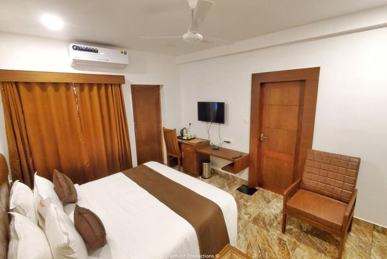 Others 2, Hotel Vani, Kottayam