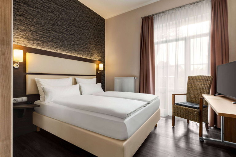 Bedroom 4, DORMERO Hotel Werther, Gütersloh