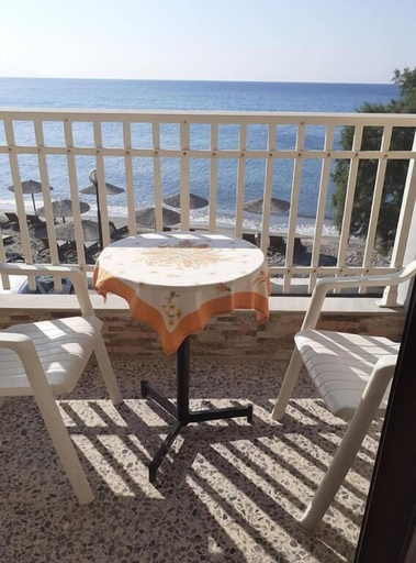 Others 5, FANIA 2 ROOMS IN FRONT OF THE SEA, South Aegean