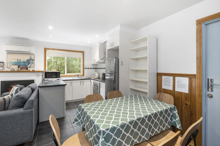 Others 5, Lorne Bush House Cottages & Eco Retreats, Surf Coast - West