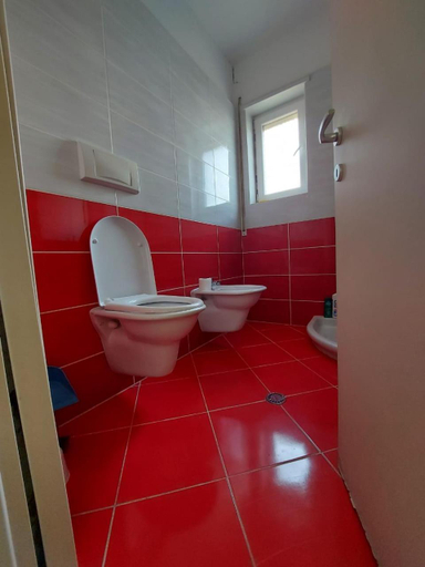Bathroom 2, Edan Apartments, Vlorës
