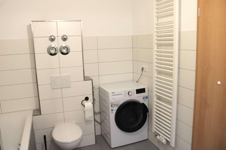 Bedroom 5, Work & Stay in Jena, Saale-Holzland-Kreis