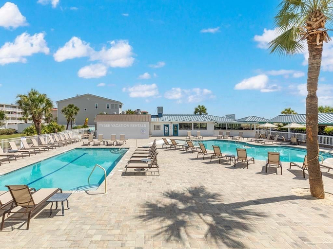 Sport & Beauty 5, Summer Winds 528 by Tybee Vacation Rentals, Chatham
