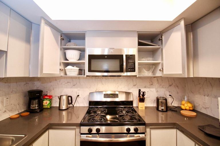 Others 5, Los Angeles Premium City Suites - Free Secured Parking, Los Angeles