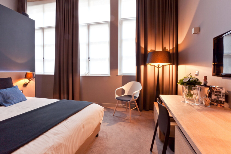 Bedroom 5, Hotel Neuvice, Liège