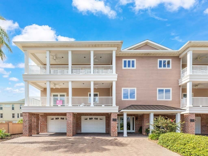 Exterior & Views, Villa Mariposa by Tybee Vacation Rentals, Chatham