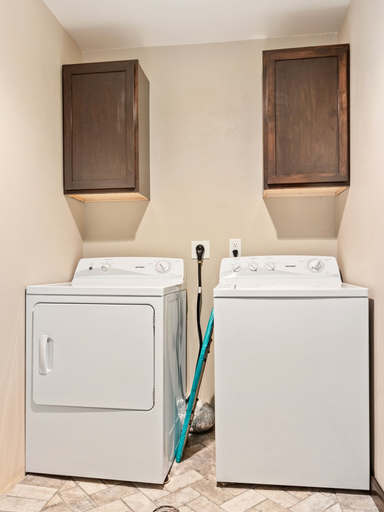 Laundry, Wanderlust Luxury Vacation At Windcliff 3 Bedroom Condo by RedAwning, Larimer