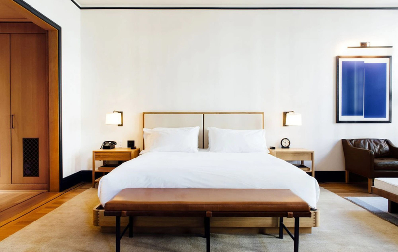 Bedroom 26