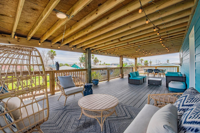 Food & Drinks 4, Casita Del Mar - Golf Cart Included!, Nueces