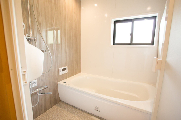 Bathroom, Kanata Riverview House, Kawanehon
