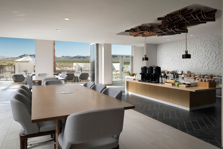 Food & Drinks 4, TownePlace Suites by Marriott Barstow, San Bernardino