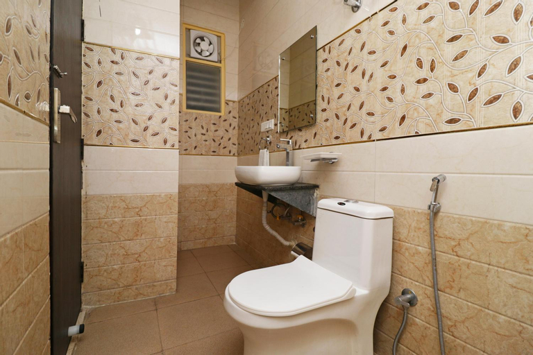 Bathroom 3