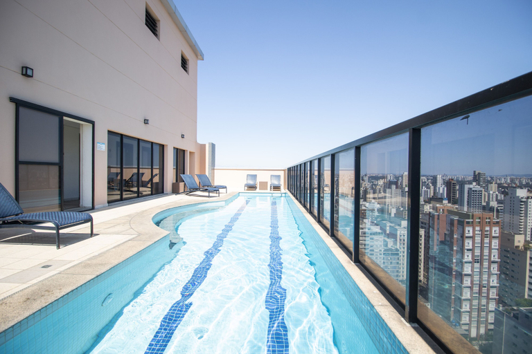 Sport & Beauty, Duplex em Pinheiros com piscina e AC, São Paulo