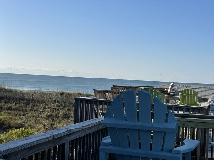 Balcony 4, 35 Sea Seitz 1 Bedroom Condo by RedAwning, Dare