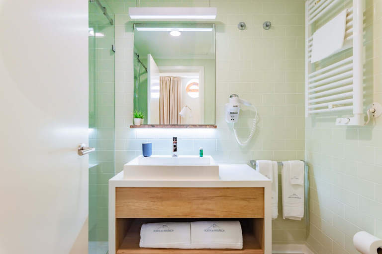 Bathroom 8
