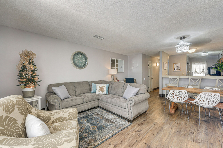 Others 1, Steps to Ocean: Convenient Myrtle Beach Townhome!, Horry