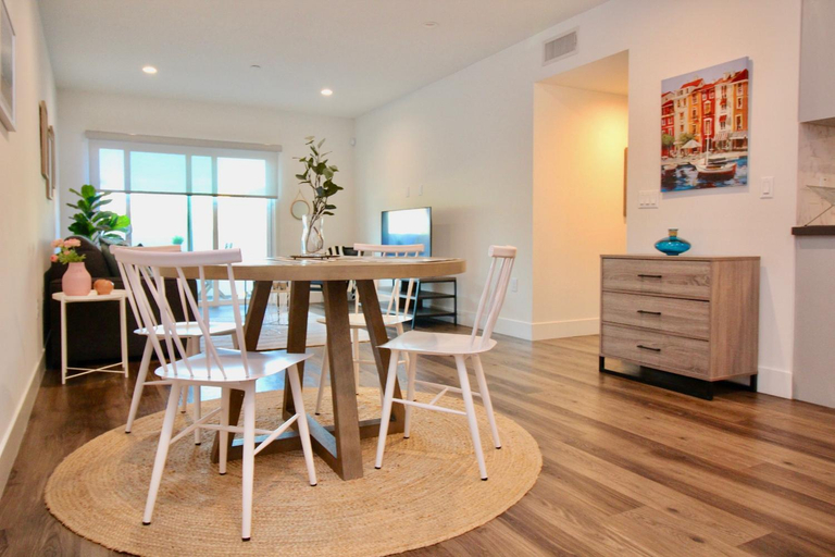 Others 4, Los Angeles Premium City Suites - Free Secured Parking, Los Angeles