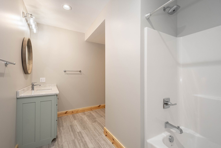 Bathroom 4, Tranquility Space, Garrett