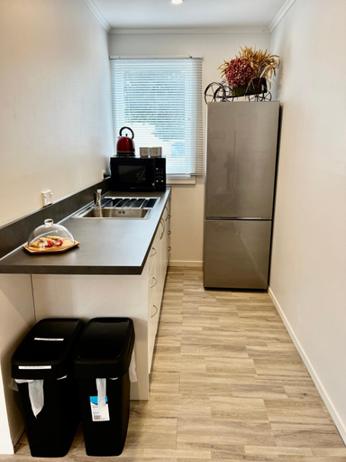 Others 5, Short Stay- YOUR OWN GUESTHOUSE!, Manawatu