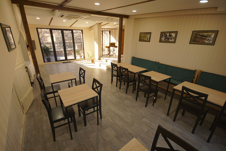 Food & Drinks 5, Hotel Cordata, Tbilisi