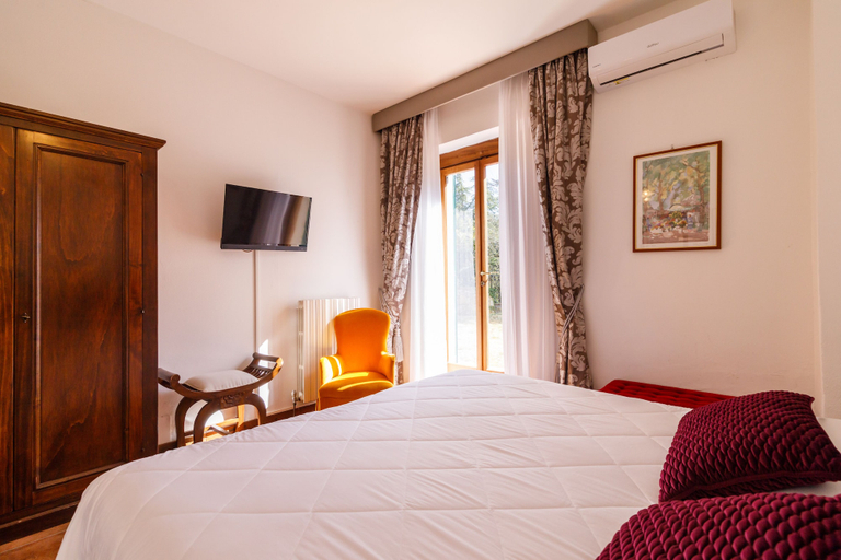 Bedroom 4, Agriturismo Villa Godenano - Pool & Restaurant, Siena