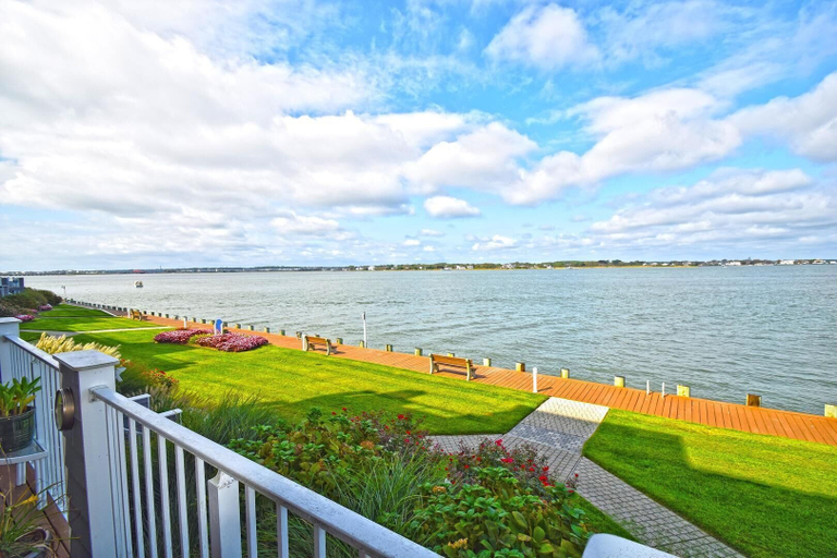 Property grounds 5, Harbour Island 102M 2 Bedroom Condo by RedAwning, Worcester