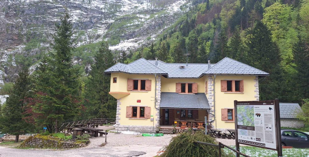 Dom Klementa Juga, Bovec