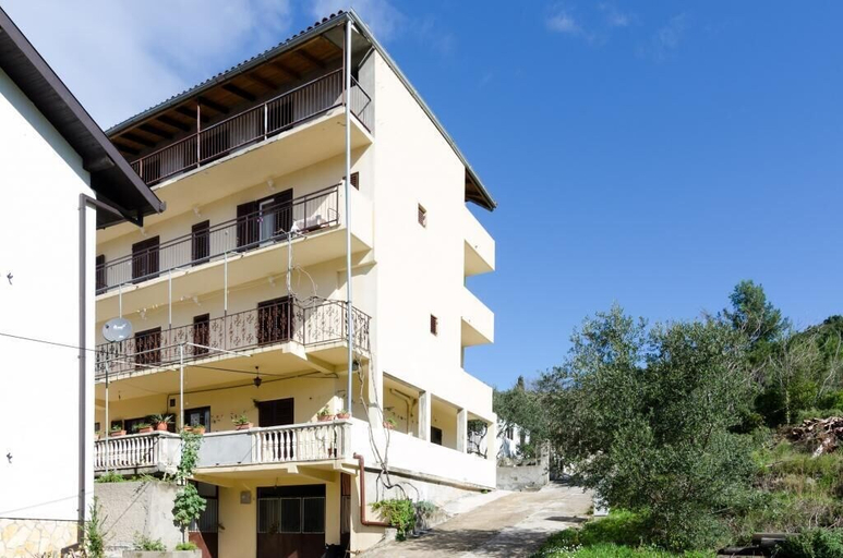 Exterior & Views 2, Apartments Dalmatin, Ston