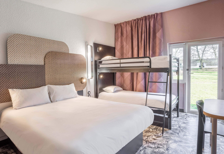 Bedroom 4, B&B HOTEL Valenciennes Sud, Nord