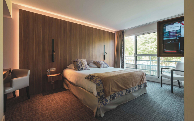 Bedroom 2, Forges Hotel, Seine-Maritime