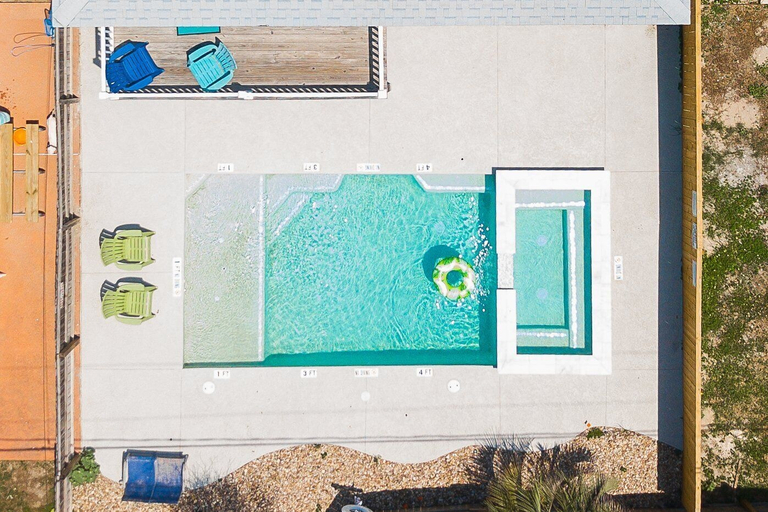 Exterior & Views 2, Boogie Board Bungalow - Pet Friendly! Private Pool!, Nueces