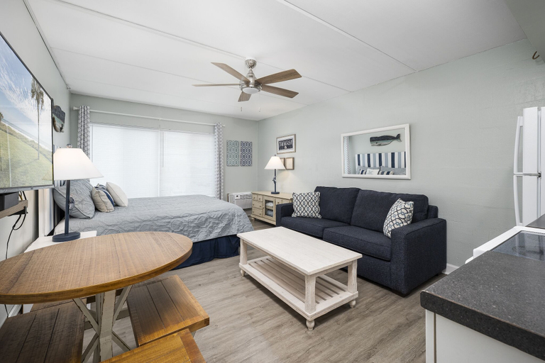 Others 4, Beacher's Lodge 236, Saint Johns