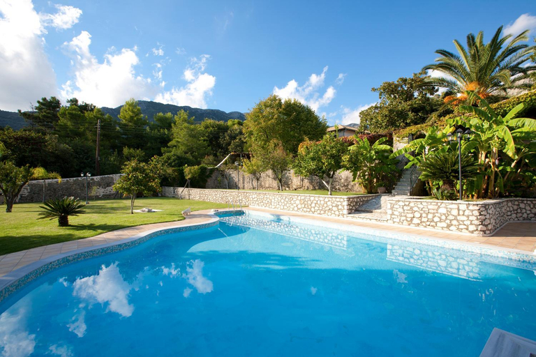 Others 5, Villagio Magnolia, Ionian Islands